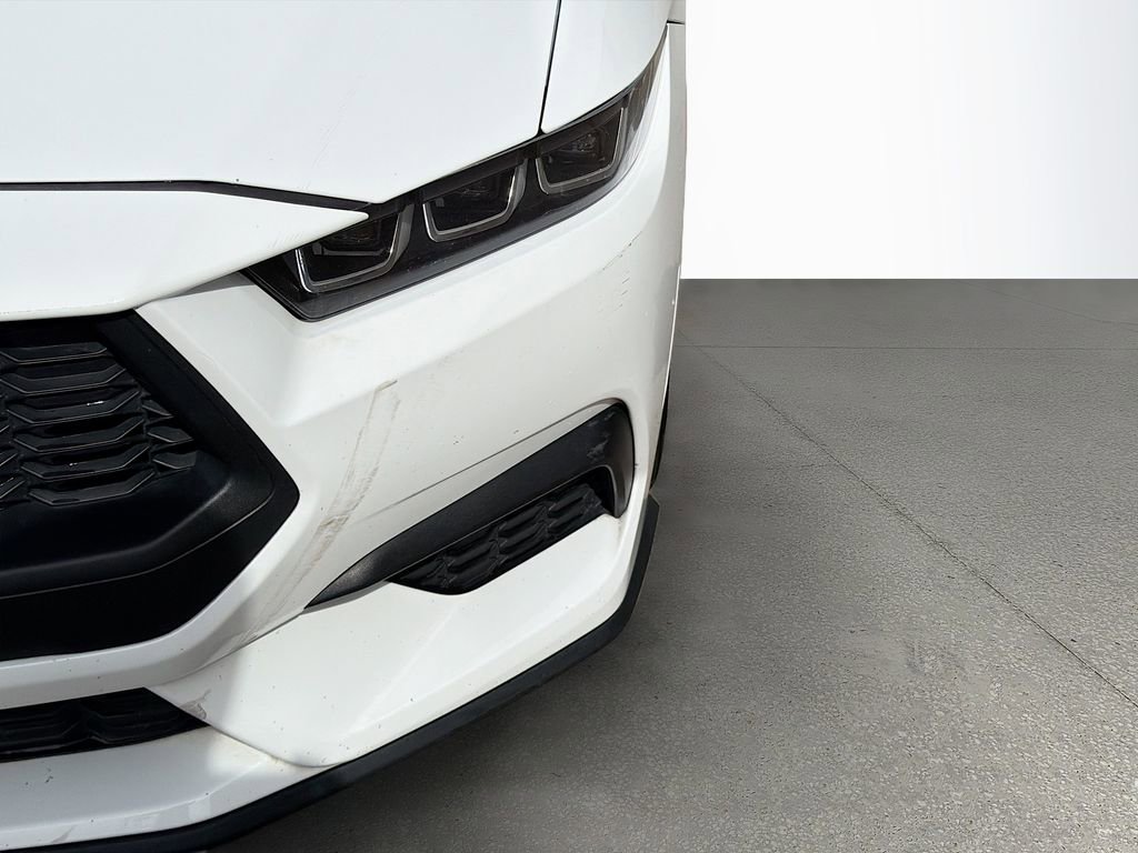 Used 2024 Ford Mustang Premium image 11