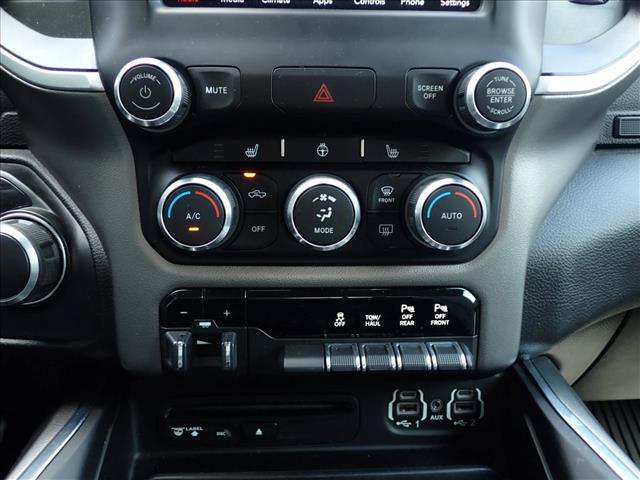 Used 2019 RAM 1500 Big Horn AWD/4WD image 11