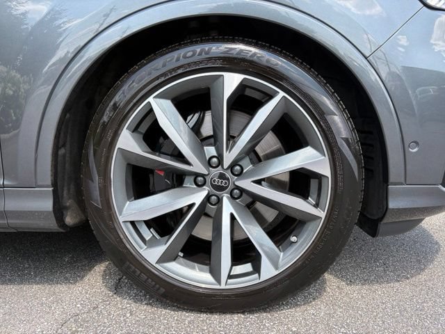 Used 2024 Audi SQ7 Prestige AWD/4WD image 17