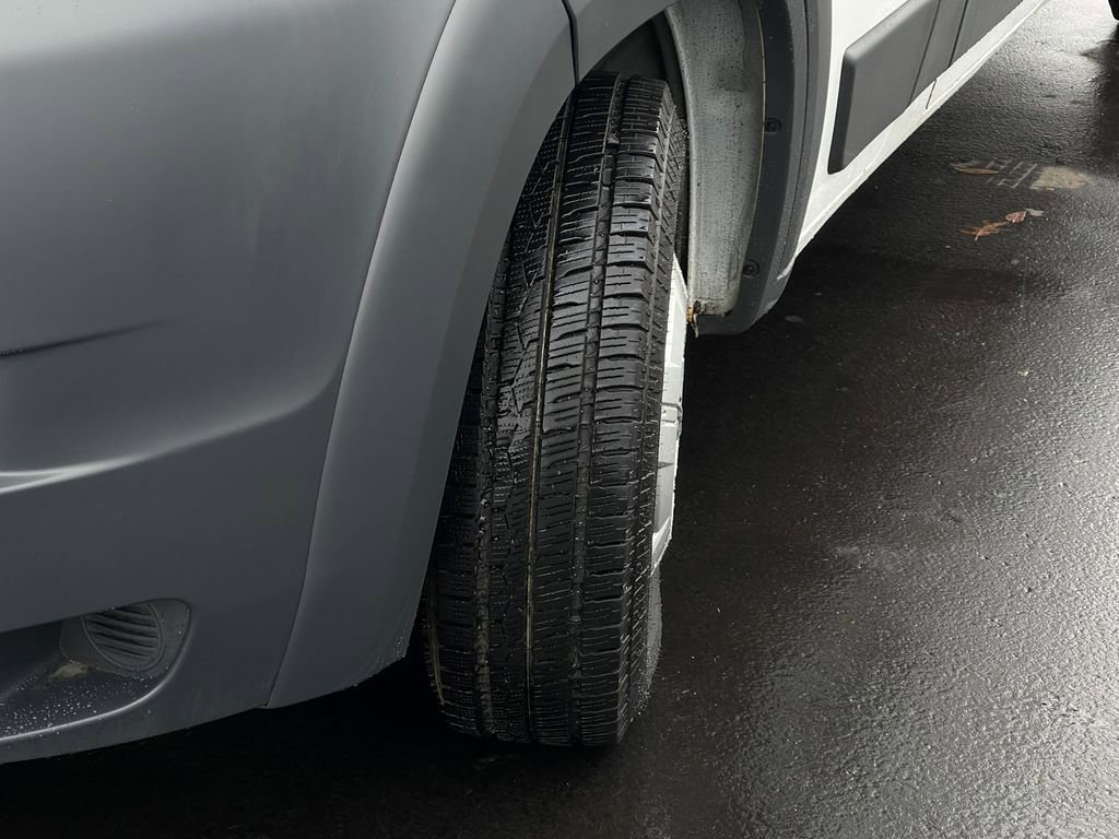 Used 2016 RAM ProMaster 2500 w/ Interior Convenience Group image 31