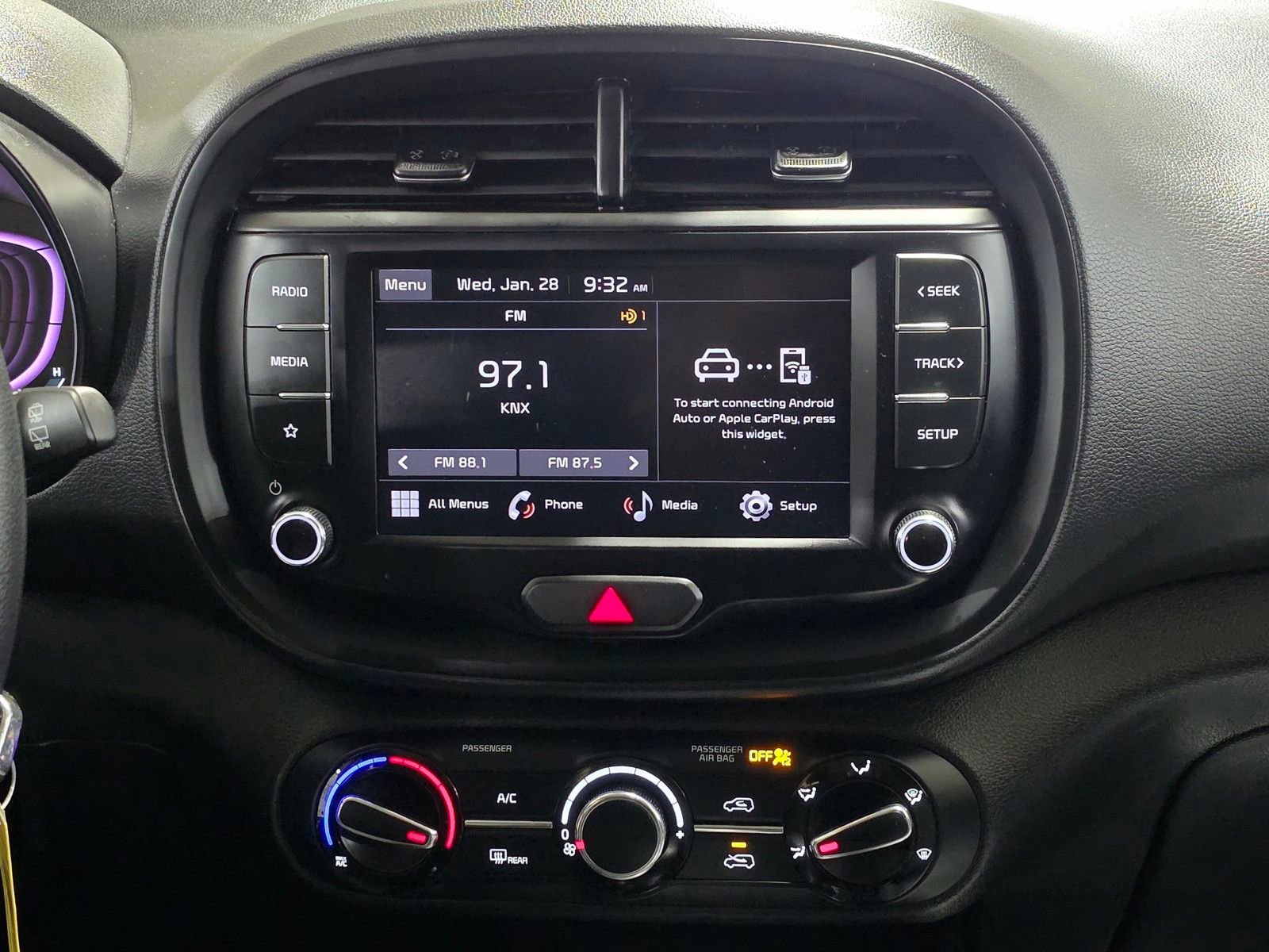 Used 2023 Kia Soul LX w/ Option Group 015 image 25