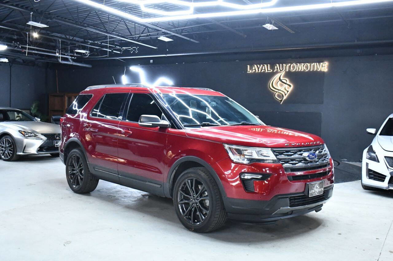 Used 2018 Ford Explorer XLT w/ Equipment Group 202A image 1