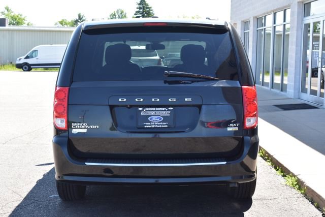 Used 2019 Dodge Grand Caravan SXT FWD image 8
