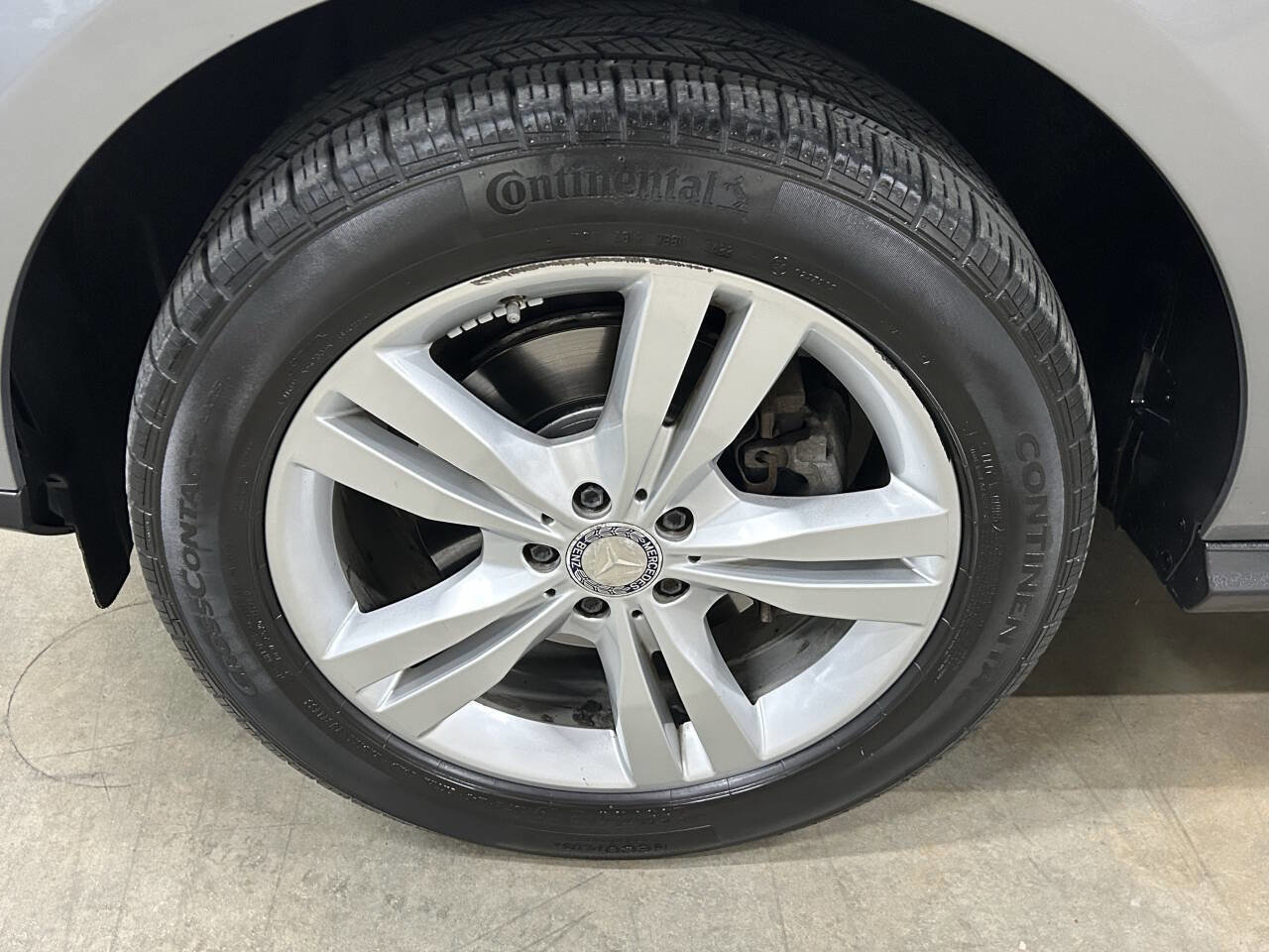 Used 2015 Mercedes-Benz ML 250 BlueTEC 4MATIC w/ Premium 1 Package image 9