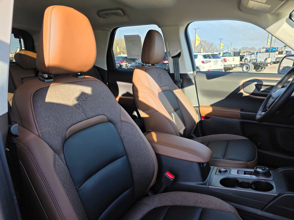 New 2026 Ford Bronco Sport Outer Banks w/ Outer Banks Tech Package+ AWD/4WD image 32