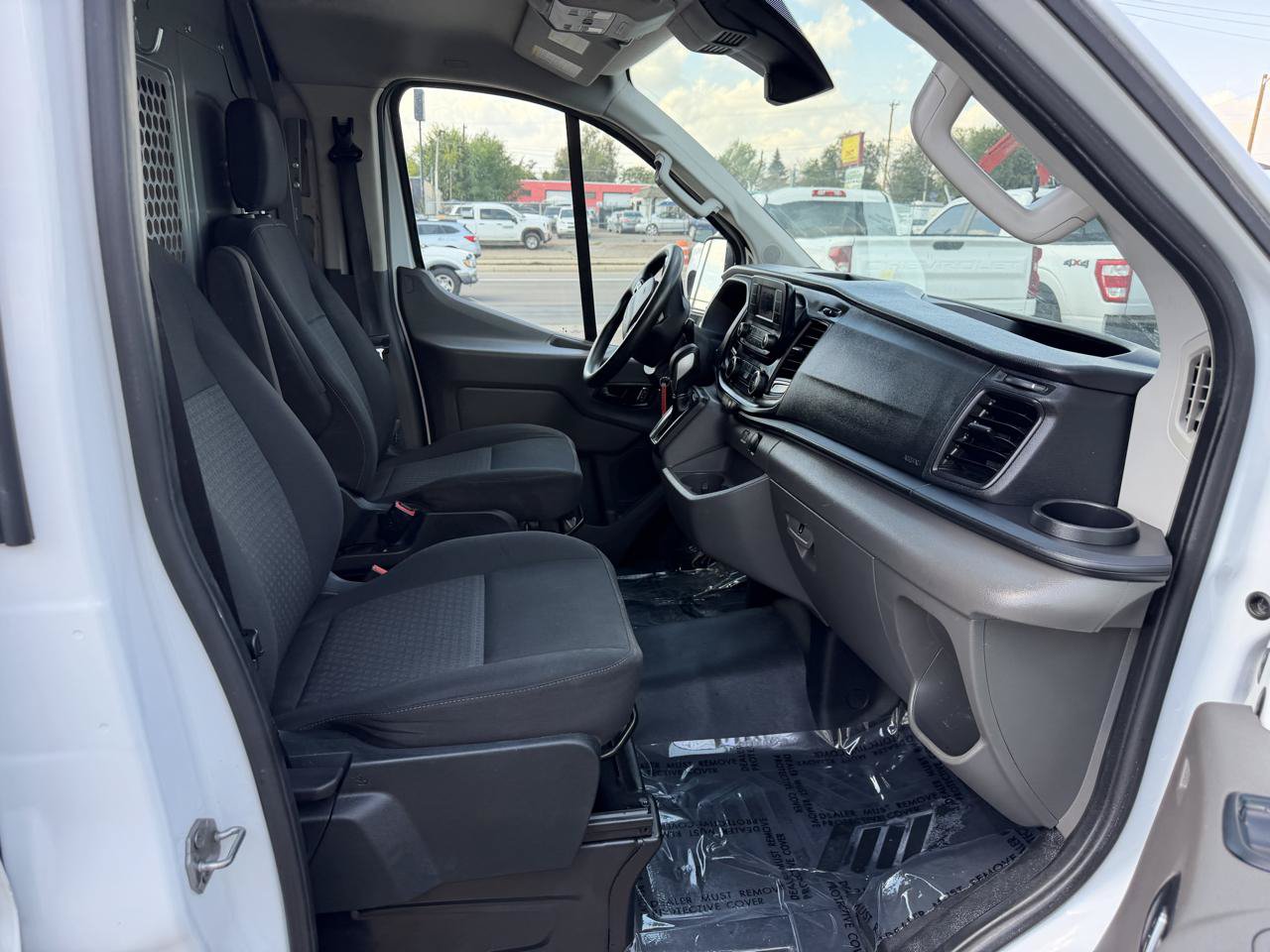 Used 2023 Ford Transit 250 Low Roof AWD image 30