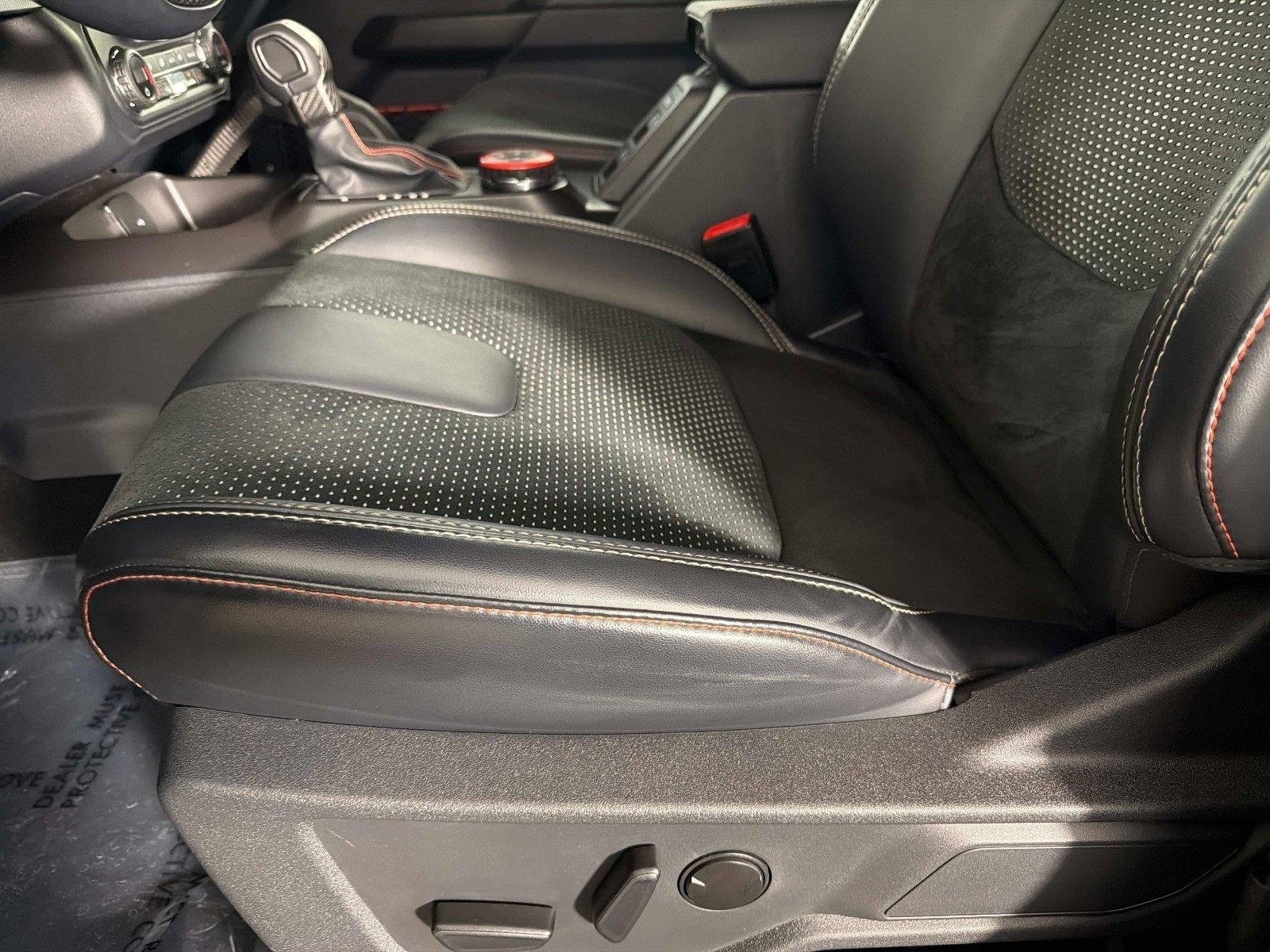 Used 2024 Ford Bronco Raptor w/ Interior Carbon Fiber Pack 6 AWD/4WD image 39