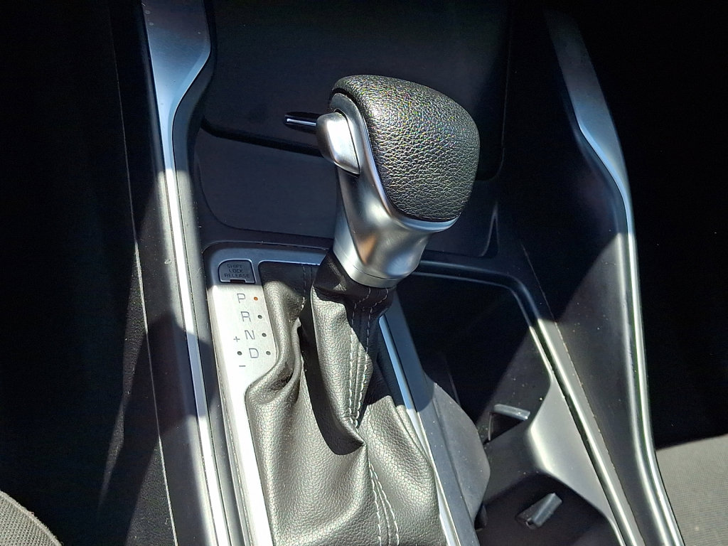 Used 2022 Kia Sorento LX FWD image 27