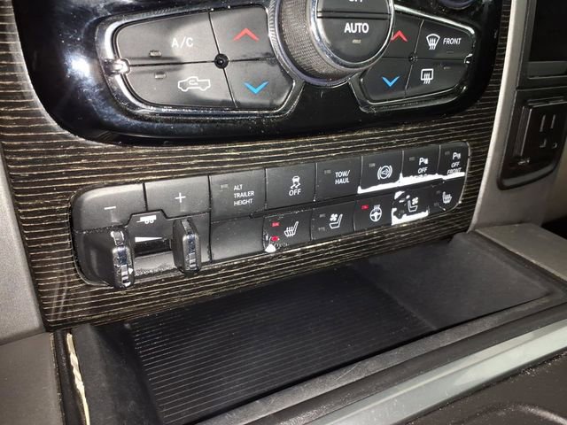 Used 2018 RAM 2500 Limited image 26