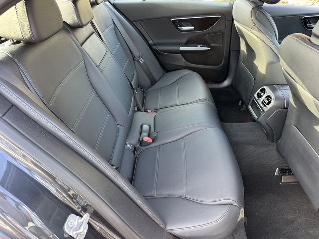 Used 2025 Mercedes-Benz C 300 Sedan image 8