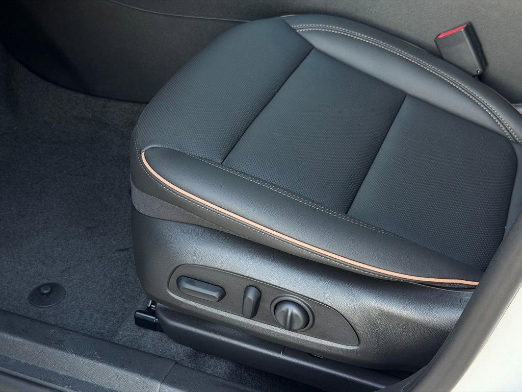 New 2026 Buick Envista Avenir FWD image 11