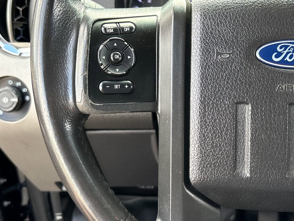 Used 2016 Ford F250 Lariat w/ Chrome Package image 19