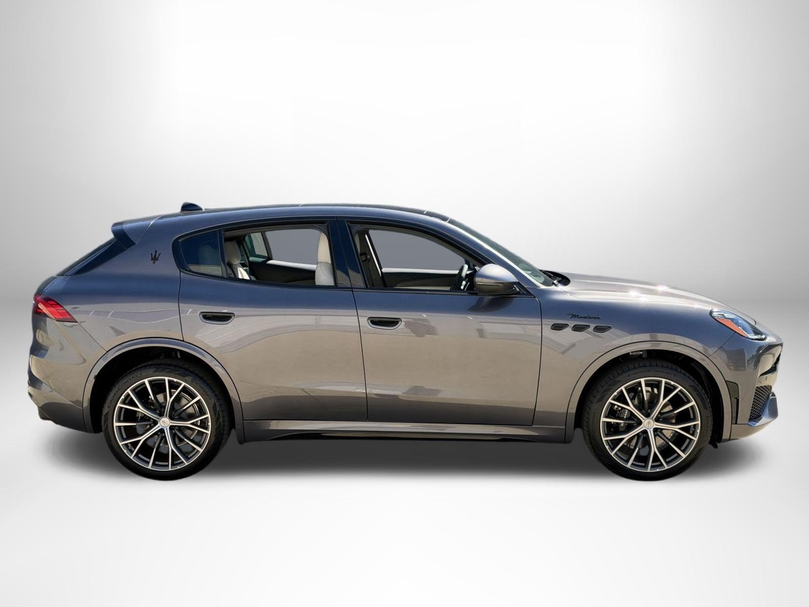 New 2027 Maserati Grecale Modena AWD/4WD image 2