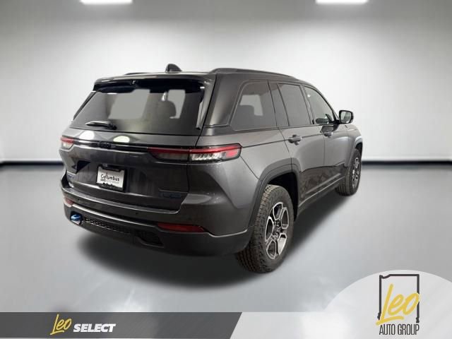 Used 2022 Jeep Grand Cherokee Trailhawk w/ Luxury Tech Group III AWD/4WD image 6