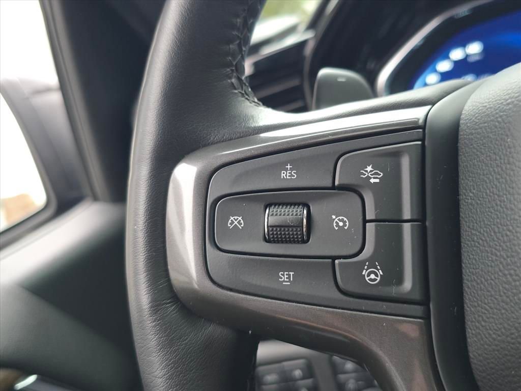 Certified 2024 Chevrolet Silverado 1500 High Country w/ Technology Package image 18