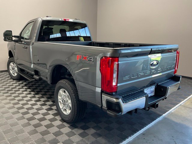 New 2026 Ford F350 XLT w/ FX4 Off-Road Package AWD/4WD image 9