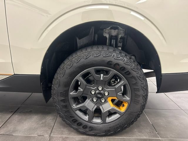 Used 2025 Ford Maverick Tremor AWD/4WD image 31