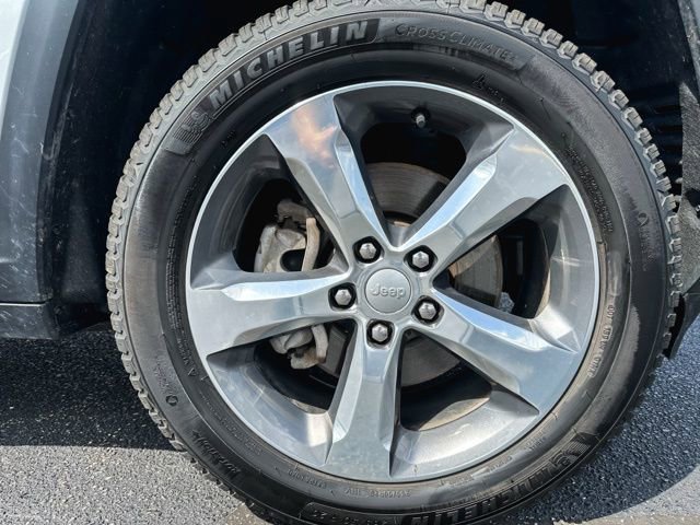 Used 2021 Jeep Grand Cherokee L Limited w/ Trailer Tow Group (B) AWD/4WD image 11