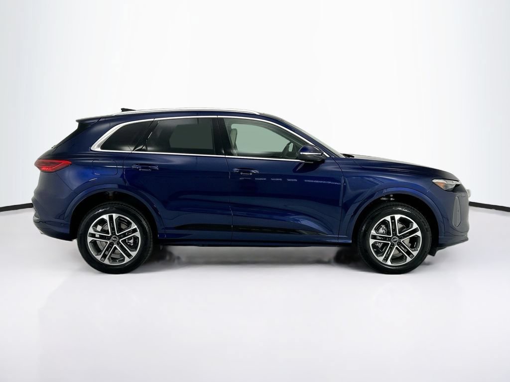 New 2026 Audi Q5 Premium AWD/4WD image 4