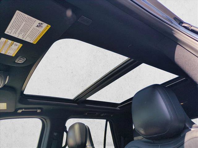 Used 2021 Lincoln Navigator Reserve RWD image 16
