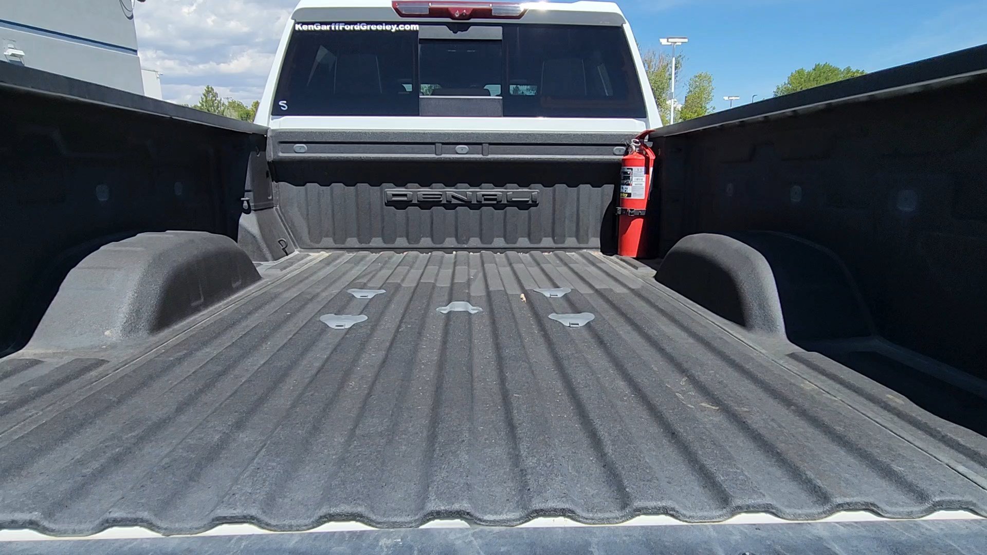 Used 2024 GMC Sierra 3500 Denali Ultimate AWD/4WD image 40