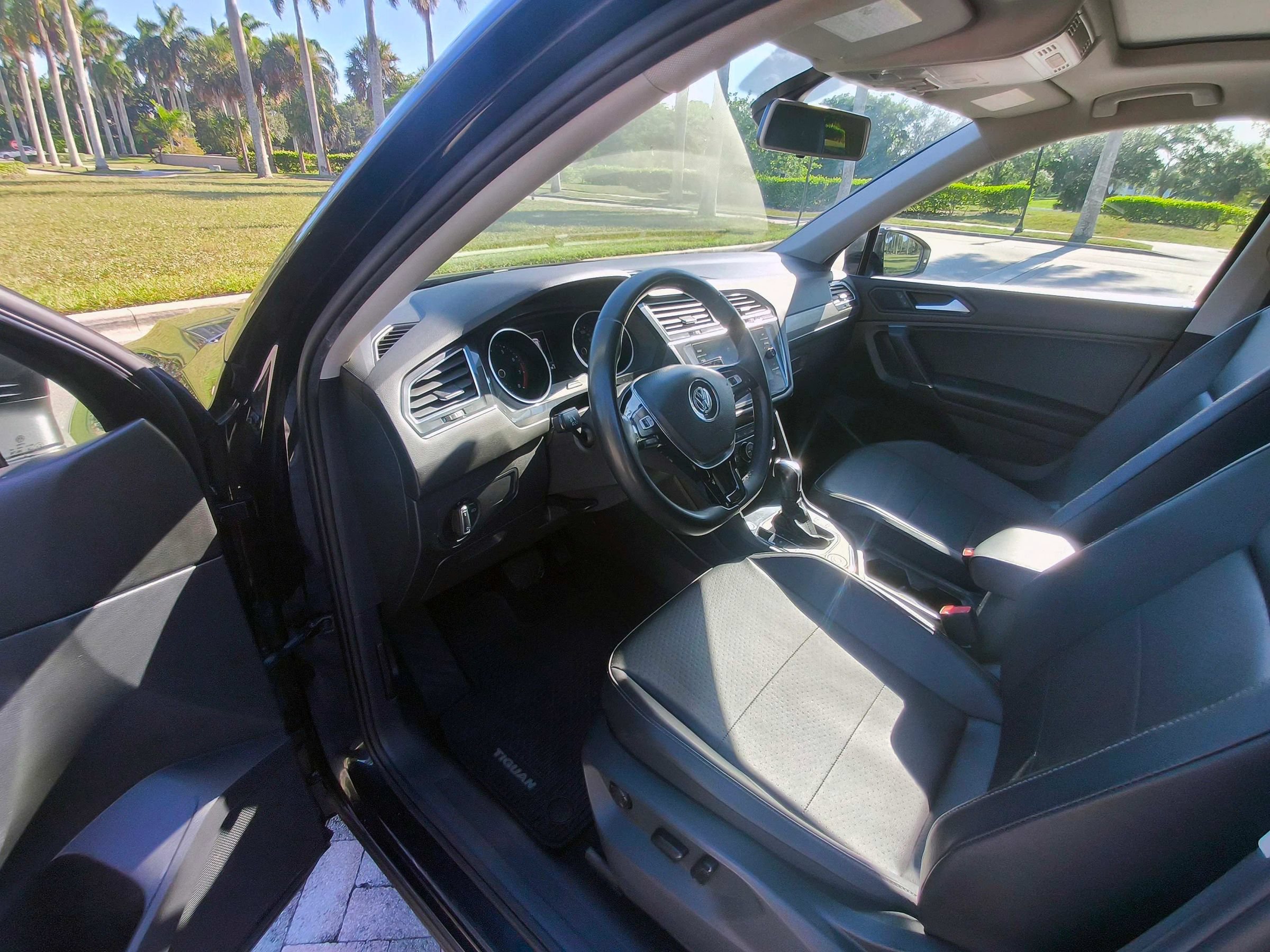 Used 2020 Volkswagen Tiguan S AWD/4WD image 6