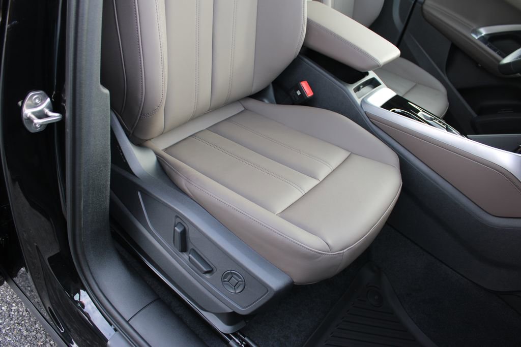 New 2025 Audi Q5 Premium Plus image 23