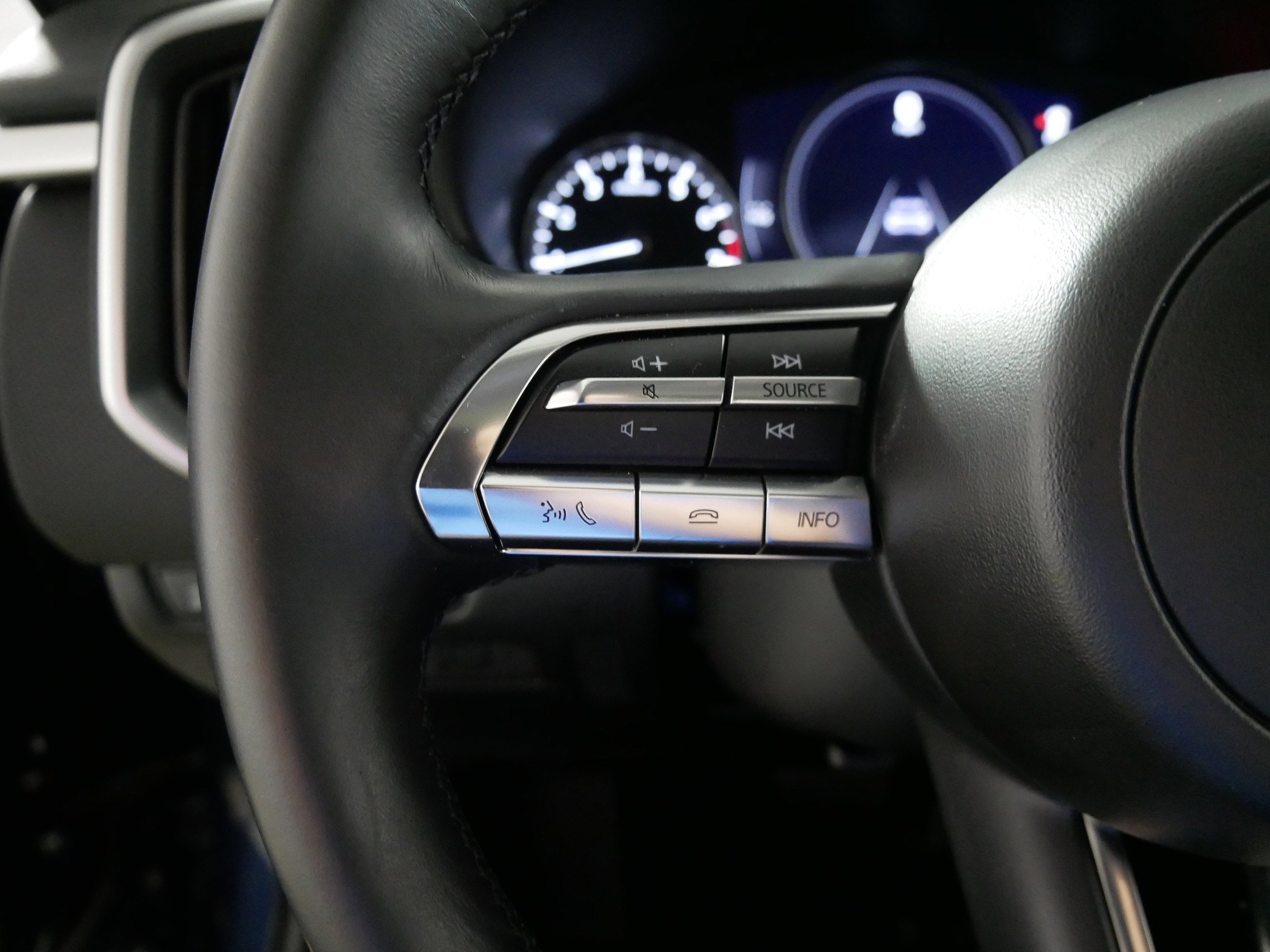 Used 2023 MAZDA CX-50 2.5 S w/ Cargo Package image 27