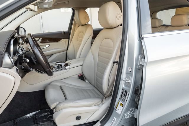 Used 2016 Mercedes-Benz GLC 300 image 11