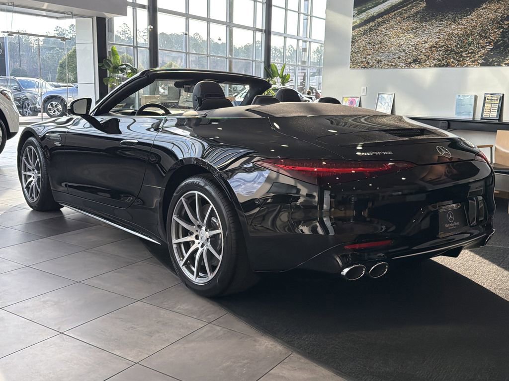 New 2026 Mercedes-Benz SL 43 AMG image 4