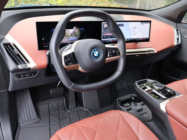Used 2024 BMW iX xDrive50 w/ Premium Package image 14
