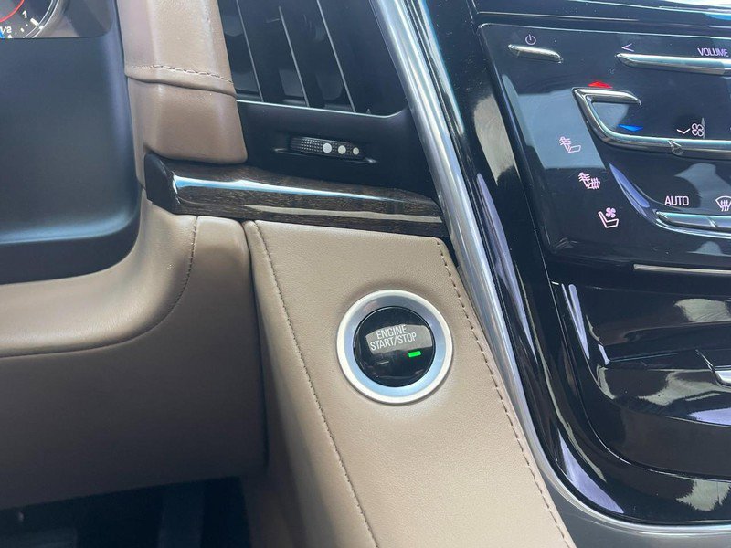 Used 2018 Cadillac Escalade Platinum image 20