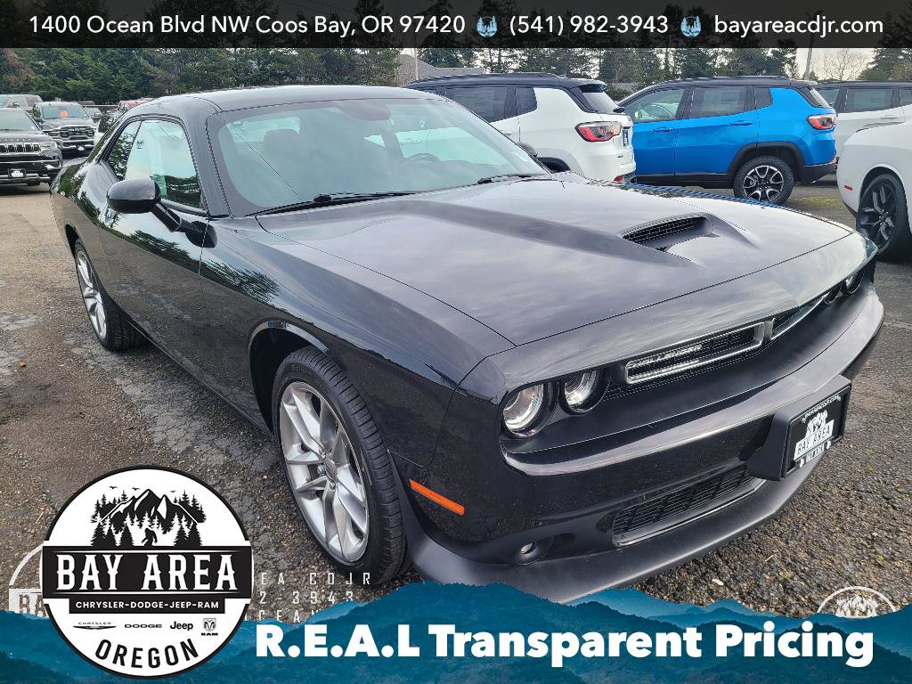 Used 2022 Dodge Challenger GT image 3