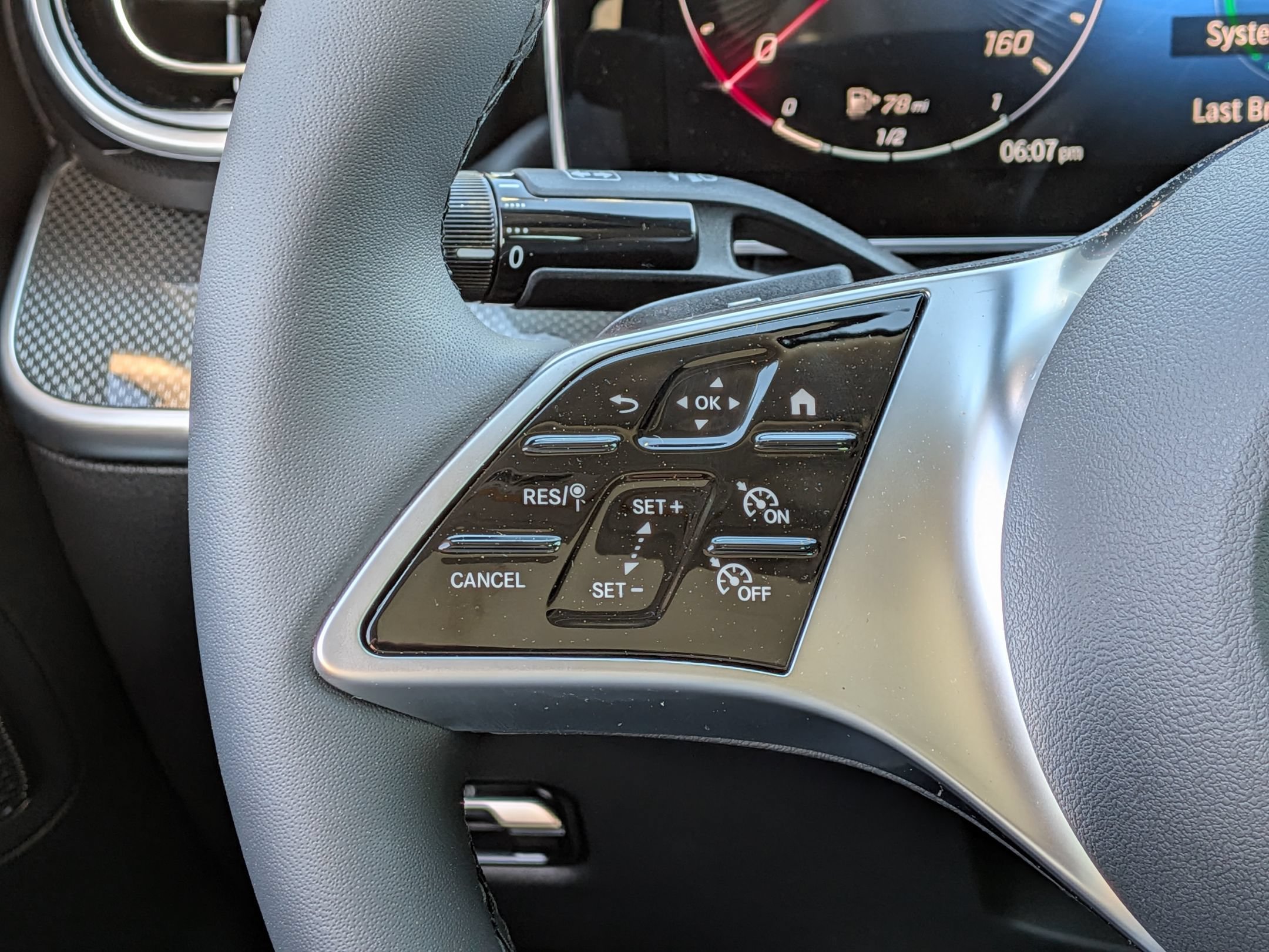 New 2026 Mercedes-Benz C 300 4MATIC Sedan image 19