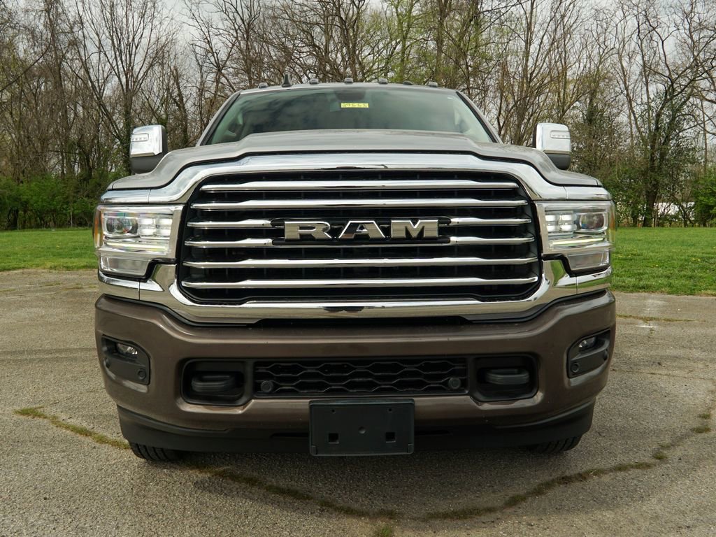 Used 2023 RAM 3500 Limited AWD/4WD image 7