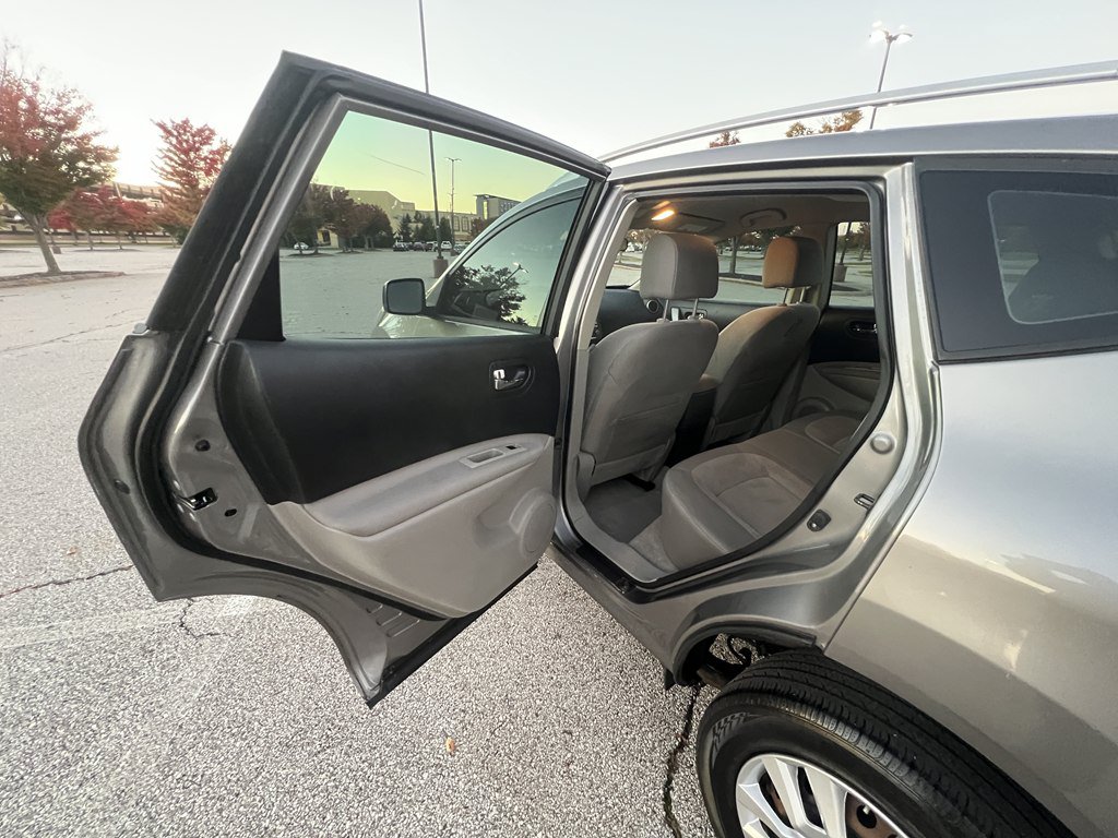 Used 2014 Nissan Rogue S w/ Convenience Package AWD/4WD image 13