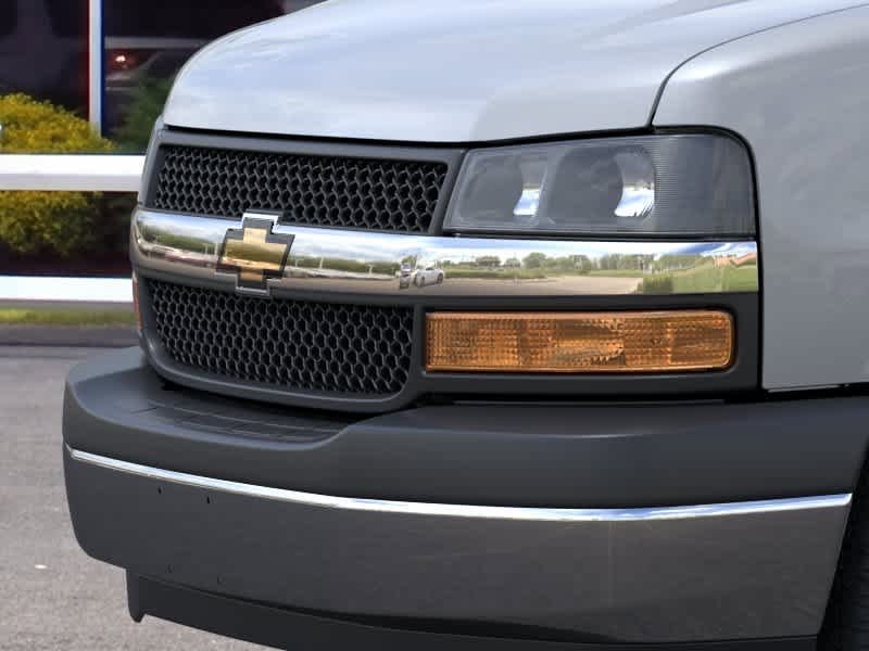 New 2026 Chevrolet Express 2500 w/ Driver Convenience Package RWD image 13