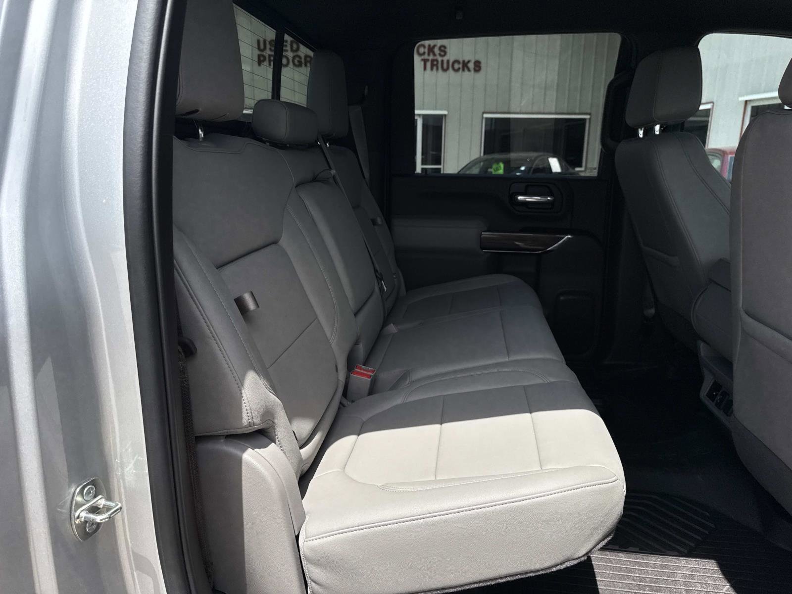 Used 2023 Chevrolet Silverado 2500 LT w/ Convenience Package image 9