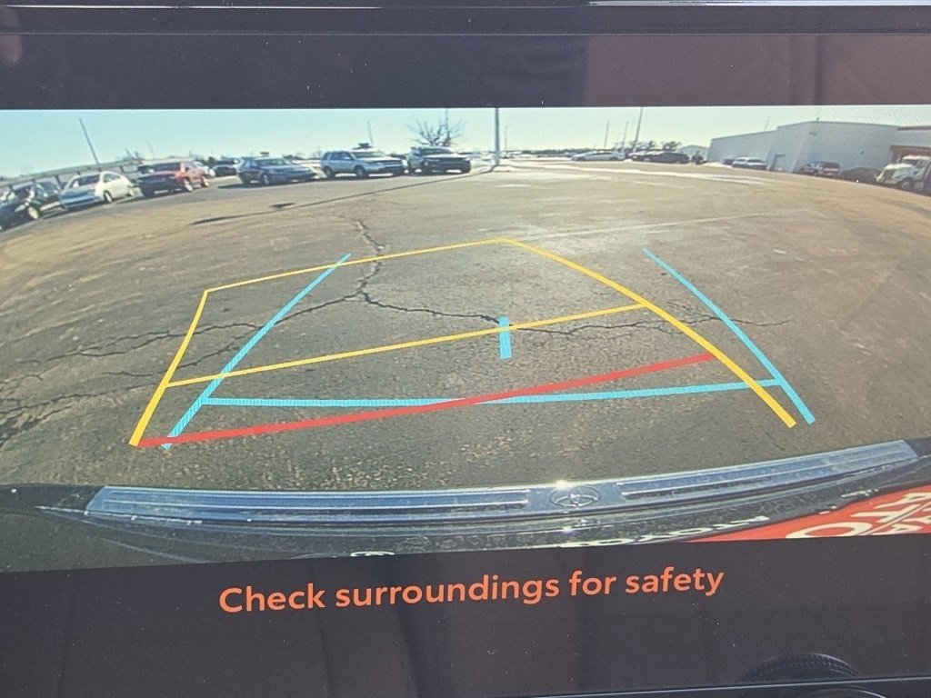 New 2026 Toyota Highlander Platinum image 10