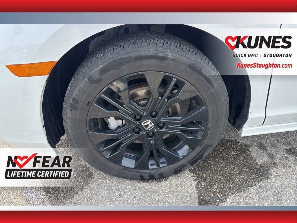 Used 2025 Honda Odyssey Sport-L image 16