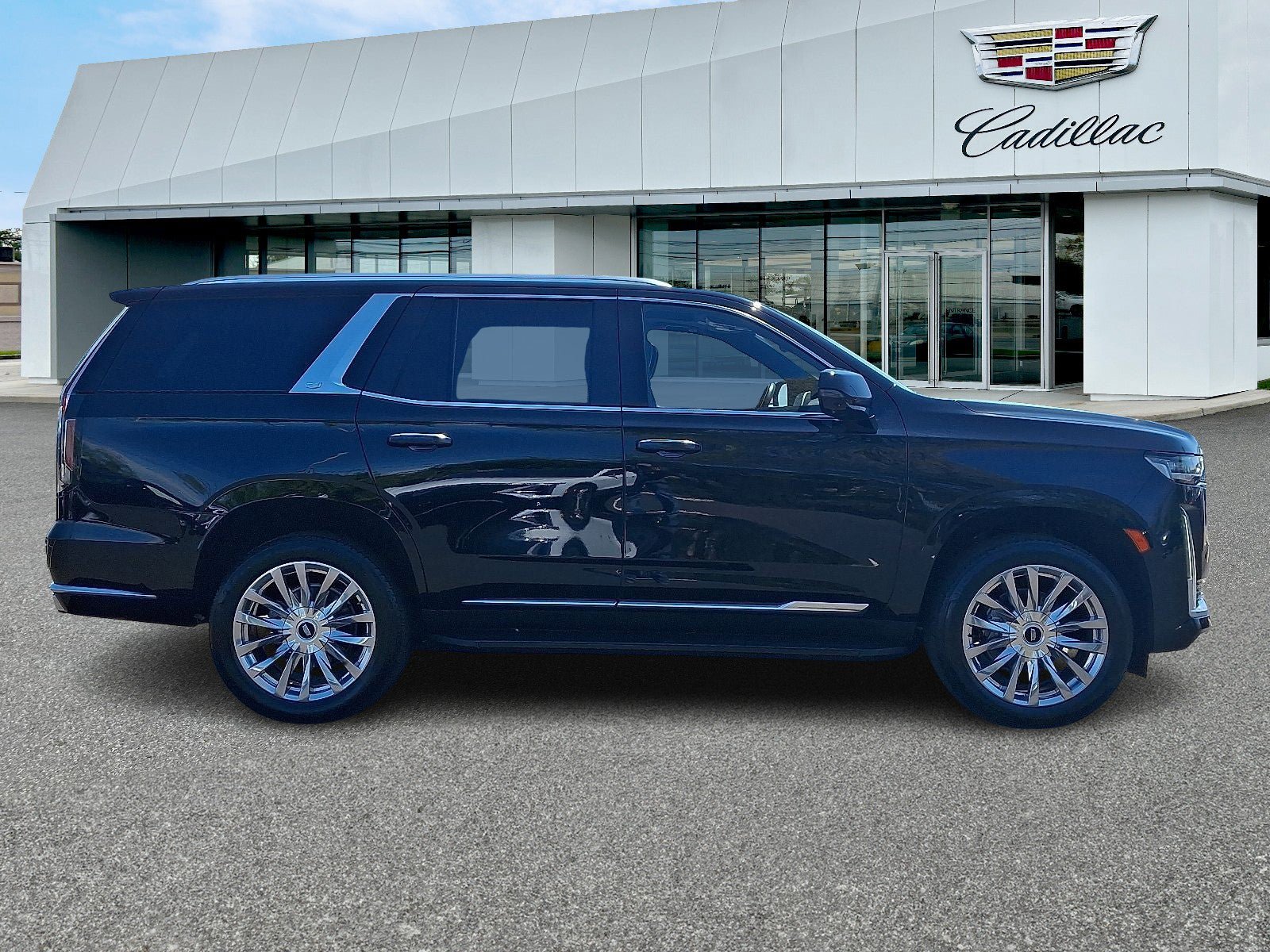 Certified 2023 Cadillac Escalade Premium Luxury AWD/4WD image 6