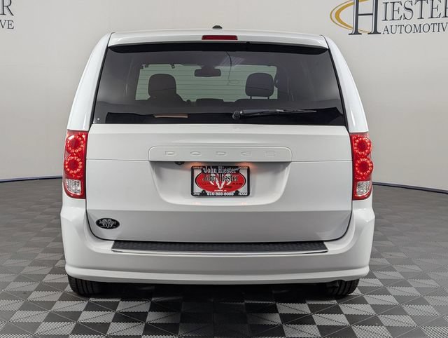 Used 2020 Dodge Grand Caravan SE FWD image 6