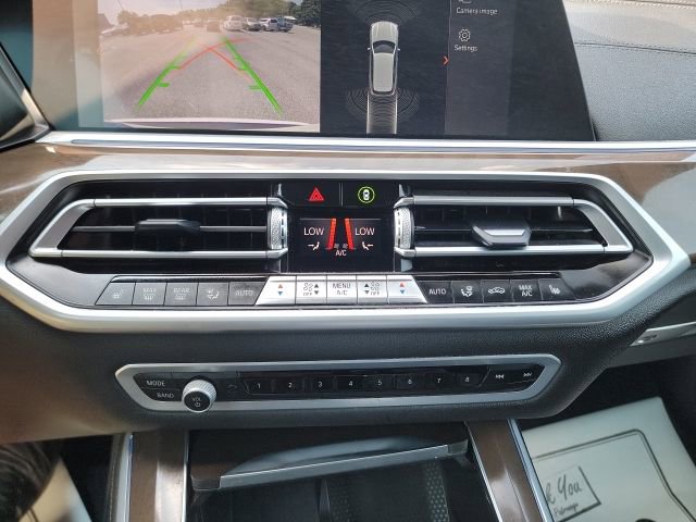 Used 2021 BMW X5 xDrive40i w/ Premium Package image 25