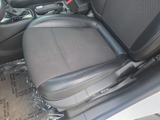 Used 2021 Buick Encore Preferred FWD image 26