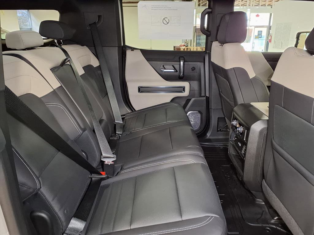 Used 2026 GMC Hummer EV SUV image 7