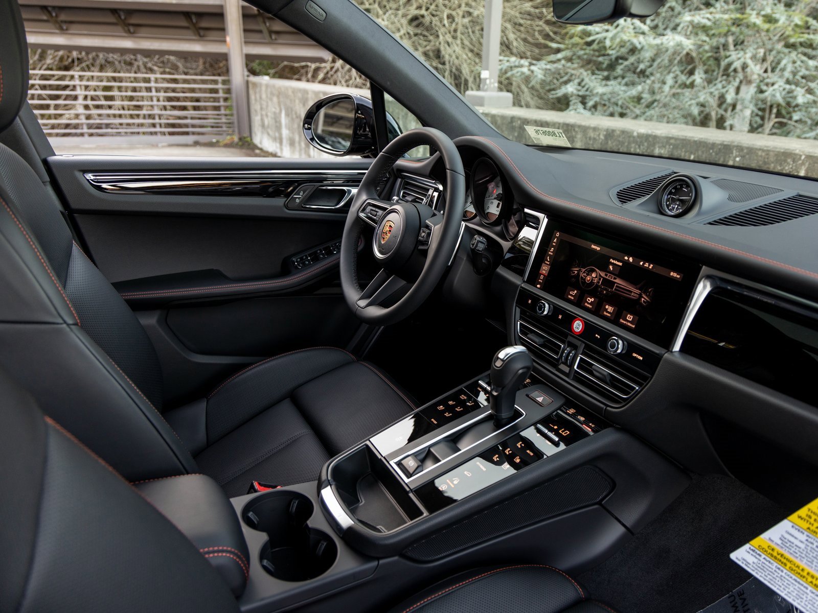 New 2026 Porsche Macan image 48