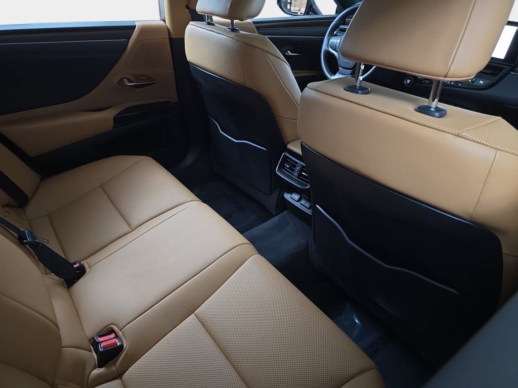 Used 2023 Lexus ES 250 w/ Premium Package AWD/4WD image 13