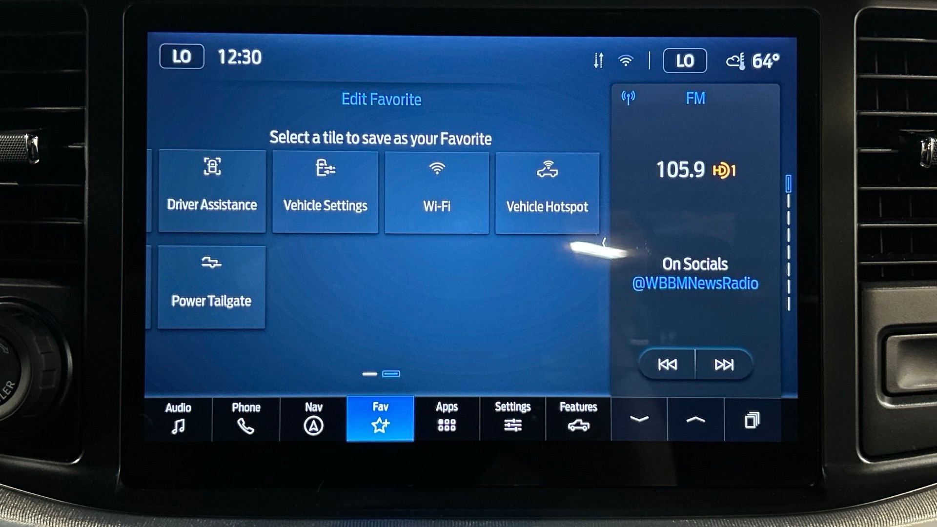 Used 2024 Ford F150 Lariat w/ Equipment Group 502A High AWD/4WD image 85
