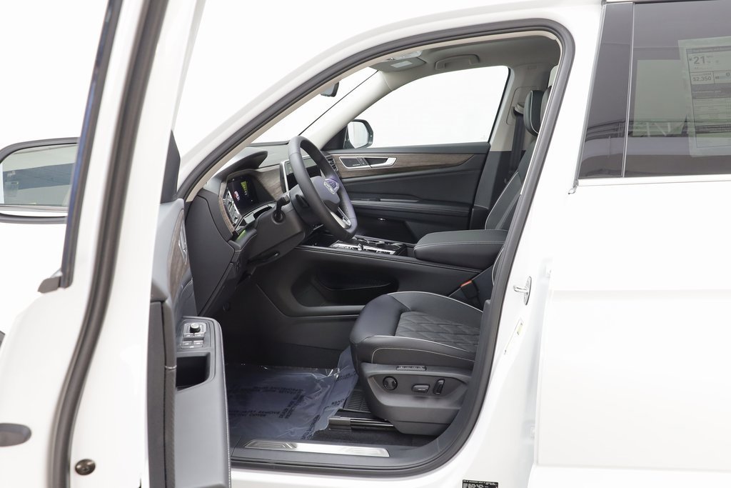 New 2026 Volkswagen Atlas SEL Premium R-Line image 5