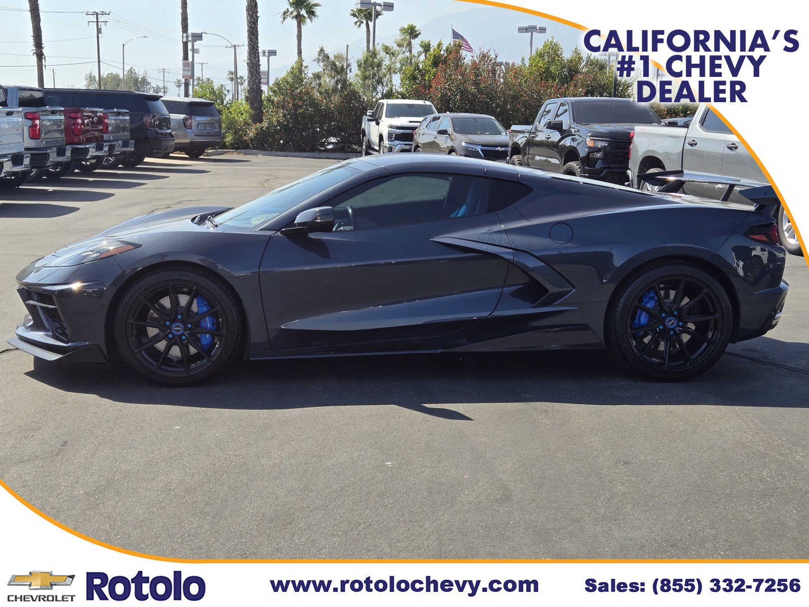 Used 2021 Chevrolet Corvette Stingray Premium Cpe w/ Z51 Performance Package image 4